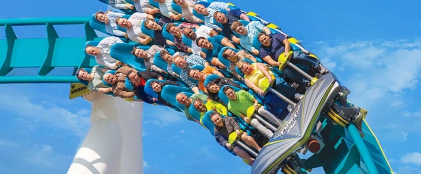 Cedar Fair’s Share Price Takes Roller Coaster Ride, Dividend Distribution Yields 5.5% (FUN)