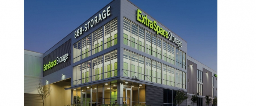 Extra Space Storage, Inc. Offers Investors 3.6% Dividend Yield (EXR)