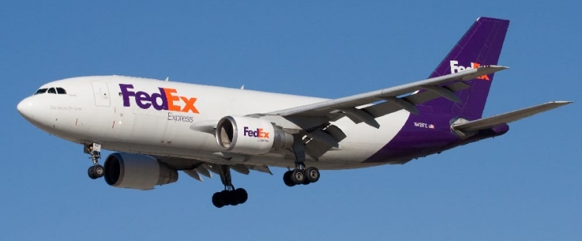 FedEx Corporation Boosts Quarterly Dividend 30% (FDX)