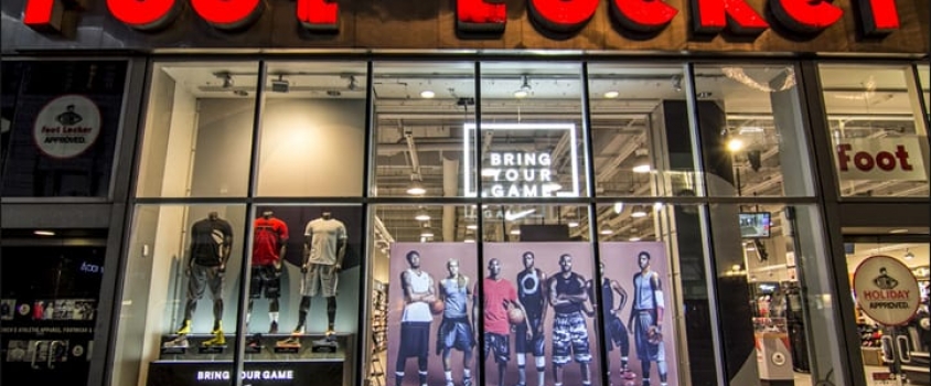 Foot Locker Annual Dividend and Share Price Continue Rising (FL)